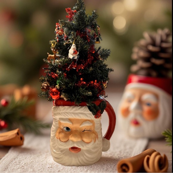 Santa Claus Winking Mug Centerpiece New Large Height  7” Across 5” Vase only - Picture 16 of 16